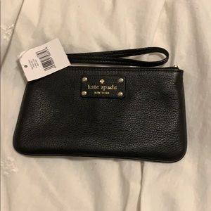 Kate spade zippered Chrissy wristlet